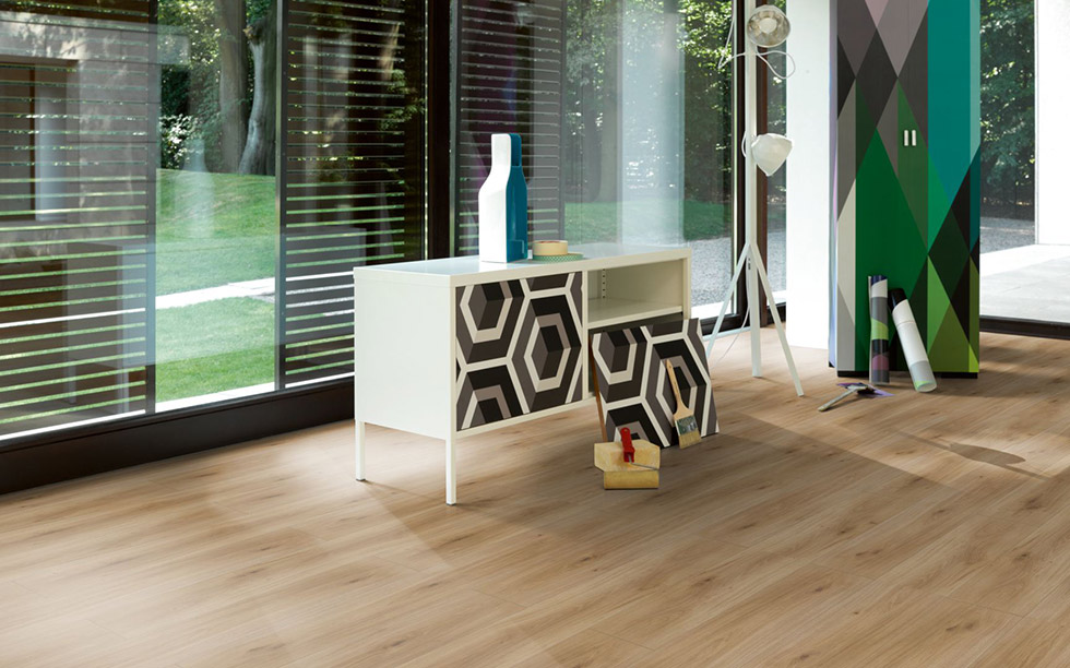 PARADOR Laminat Eiche Horizont natur Landhausdiele Seidenmatte Struktur 4-seitige Mini-V-Fuge | Basic 600 XS | 25 m²-4014809170488 PARADOR Laminat Eiche Horizont natur Landhausdiele Seidenmatte Struktur 4-seitige Mini-V-Fuge | Basic 600 XS | 25 m²-4014809170488