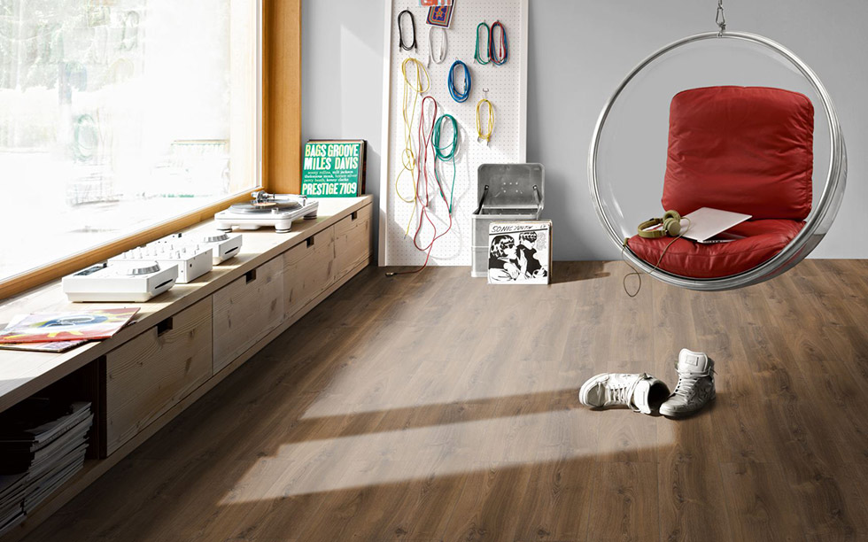 PARADOR Laminat Eiche Montana gekälkt Landhausdiele Naturmattstruktur 4-seitige V-Fuge | Hydron 600-4014809240594 PARADOR Laminat Eiche Montana gekälkt Landhausdiele Naturmattstruktur 4-seitige V-Fuge | Hydron 600-4014809240594